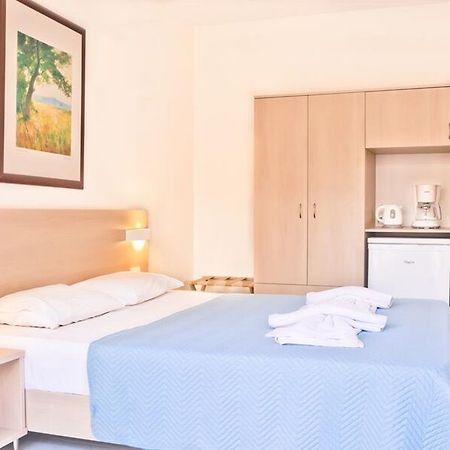 Talos Hotel & Apartments La Canée Extérieur photo